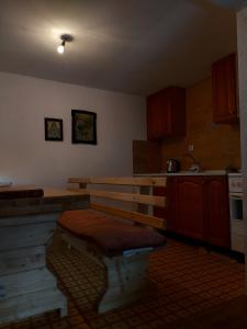 Kjøkken eller kjøkkenkrok på Kuća za odmor Vučipolje