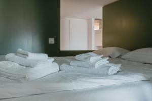 Postel nebo postele na pokoji v ubytování Superbe appartement avec piscine