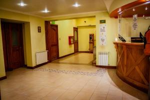 O saguão ou recepção de Hotel Villa Brescia
