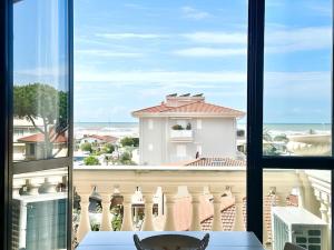 Balkón nebo terasa v ubytování Golden Luxe - incredibile appartamento a 2 passi dal mare