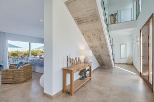 Posezení v ubytování Villa Es Trenc + 30 fotografií