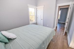 Gallery image of WILD HORSES! Secluded, 4-wheel drive, family get-away, 4x2190, Just Beachy in Knotts Island