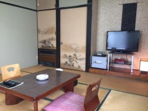 TV a/nebo společenská místnost v ubytování Yuzawa Hotel