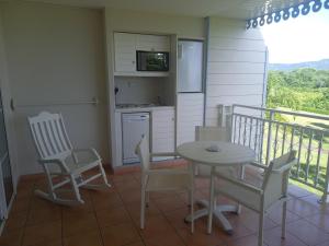 Кухня или кухненски бокс в Appartements VUE MER et PARC