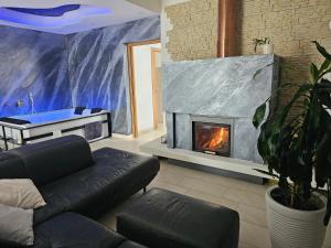 Posezení v ubytování Blue Hole b&b Santeramo in colle e Jacuzzi Suite