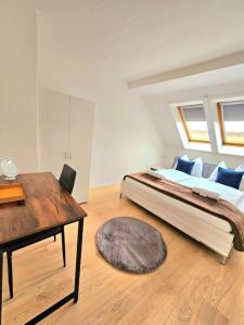 Postel nebo postele na pokoji v ubytování Bird Home Room 14