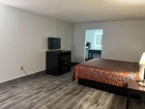 Кровать или кровати в номере Motel 6 Spartanburg, SC Northwest Business 85