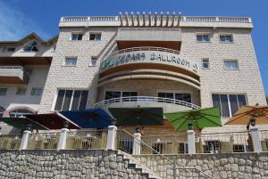 Gallery image of Samar Resort Aparthotel in Bcharré