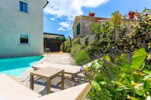 Basen w obiekcie Villa Jazz - Island Krk lub w pobliżu