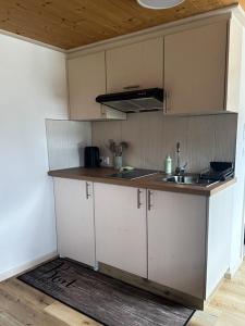 Eldhús eða eldhúskrókur á Ferienwohnung Becker