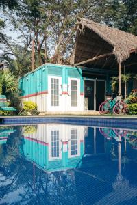 Kolam renang di atau dekat dengan Nuiya Hoteles Centro
