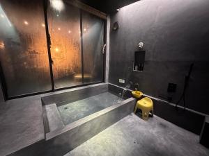 Bagno di ＩＲＡＧＯ　ＡＲＴ　 ＨＯＴＥＬ 　THECAPE