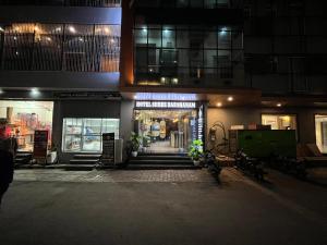 酒店所在大楼