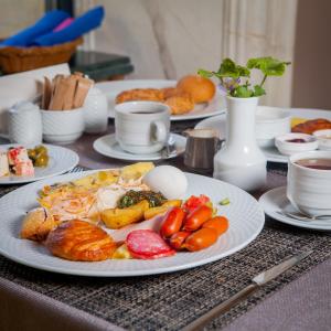 Đồ ăn tại/gần khách sạn
