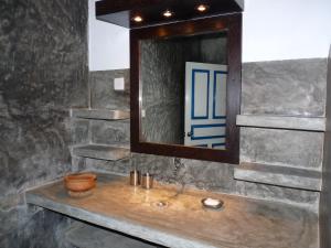 Un baño de Sinhala Beach Villa 22 fotos más