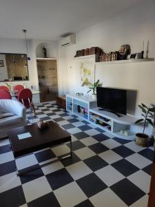 Μια τηλεόραση ή/και κέντρο ψυχαγωγίας στο Casa Baire