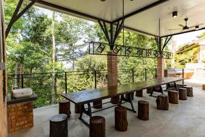 Balkón nebo terasa v ubytování Sebayu Retreat Gopeng