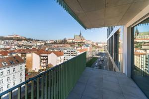 Nespecifikovaný výhled na destinaci Brno nebo výhled na město při pohledu z apartmánu