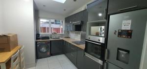Cucina o angolo cottura di Studio with Private Kitchen