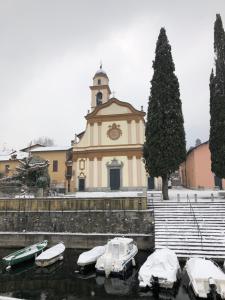 Mella Bellagio -La Corte - at the Lake with parking during the winter