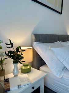 Postel nebo postele na pokoji v ubytování Apartments Curnić