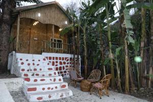 Afbeelding uit fotogalerij van nature huts in Bhīm Tāl