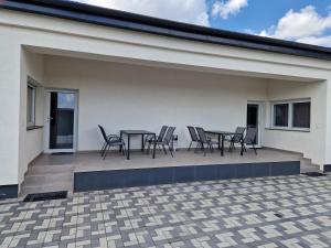Balkón nebo terasa v ubytování M Art Inn Apartman