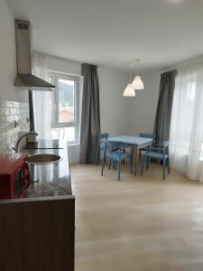 Imagen de la galería de Apartamentos y estudios EL CENTRO, en Vargas