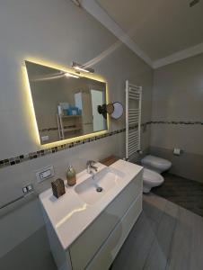 Koupelna v ubytování Golden Suite Apartments