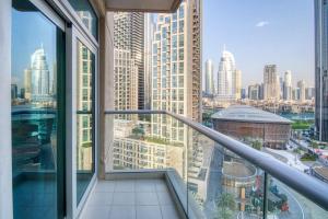 Balkón nebo terasa v ubytování The Lofts - Luxurious space with Burj Khalifa View