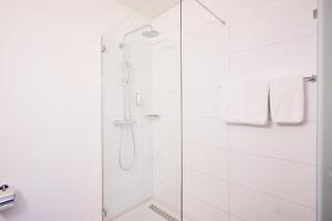 Bilik mandi di Smart Hotel Kreisel --Self check-In