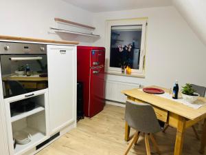 Η κουζίνα ή μικρή κουζίνα στο Haus Carolin