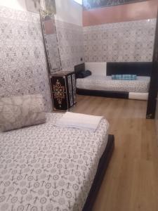 Letto o letti in una camera di riad kamal