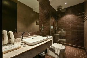 Bagno di 1825 Gallery Hotel