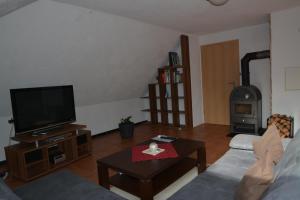 Et tv og/eller underholdning på Ferienwohnung Späth