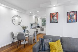 Køkken eller tekøkken på South Yarra Sleek: Urban Pad