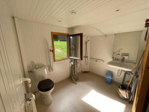 Koupelna v ubytování Camping Les Etoiles