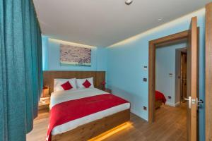 Postel nebo postele na pokoji v ubytování Taksim Istanbul Nis Hotel - Istiklal Street
