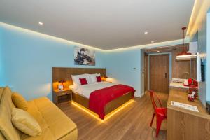 Postel nebo postele na pokoji v ubytování Taksim Istanbul Nis Hotel - Istiklal Street