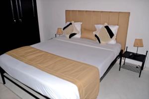 Galeriebild der Unterkunft Sen hôtel in Sali Nianiaral + 85 Fotos