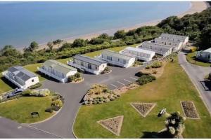 an aerial view of the barracks at the beach at 3 Bedroom Heaven Home ll Summerhouse in Hastings