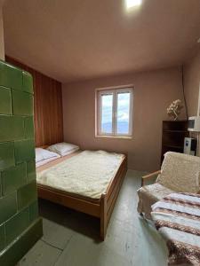 Posteľ alebo postele v izbe v ubytovaní Chata Nemcová - Muránska planina