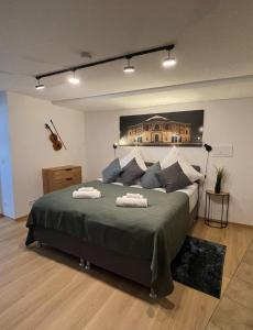 Postel nebo postele na pokoji v ubytování Apartment Violine1 am Bahnhof-City