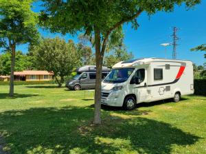 Fotografie z fotogalerie ubytování Camping L´Amuravela v destinaci Cudillero + 20 fotografií