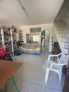 Χώρος καθιστικού στο Quartos em Stella Maris