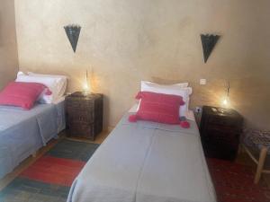 Hotel Riad Taroudant客房内的一张或多张床位