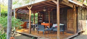 Zahrada ubytování Congos Hostal y Camping + 17 fotografií