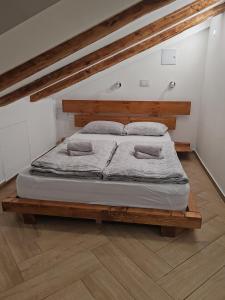 Postel nebo postele na pokoji v ubytování Studio apartmani Bethel