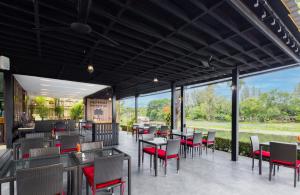 Restaurace v ubytování U Inchantree Kanchanaburi