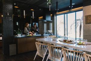 Foto dalla galleria di ＩＲＡＧＯ　ＡＲＴ　 ＨＯＴＥＬ 　THECAPE a Irago